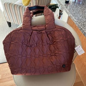 New with tag Lululemon Quilted Embrace Tote